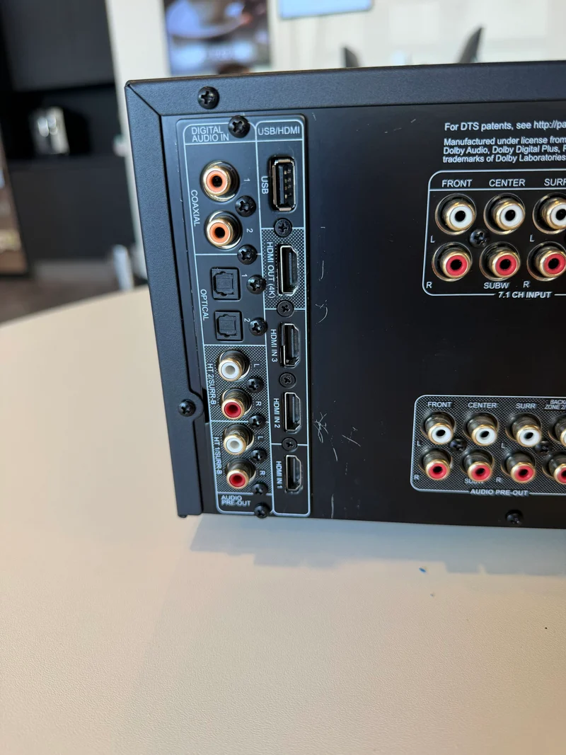 T 758 V3i - Outlet 2