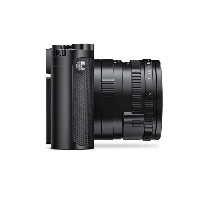 Leica Q3 Digital Camera with 64GB Memory Card