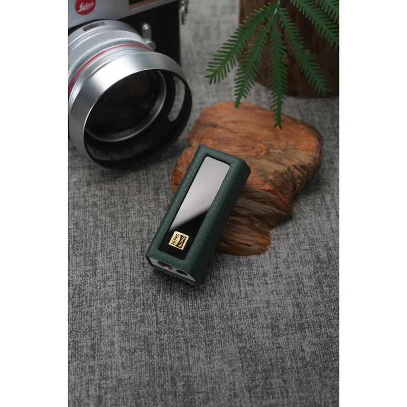 DC04 Ultra Leather Case