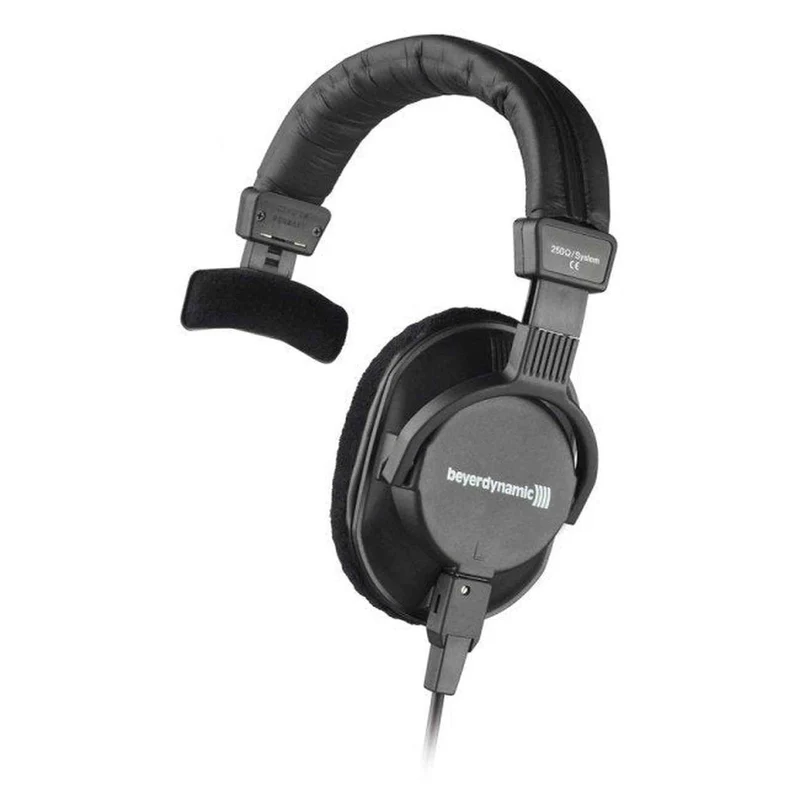 Beyerdynamic DT 252 80 Ohm Closed Dynamic Headphones Bundle with Cleaning Kit
