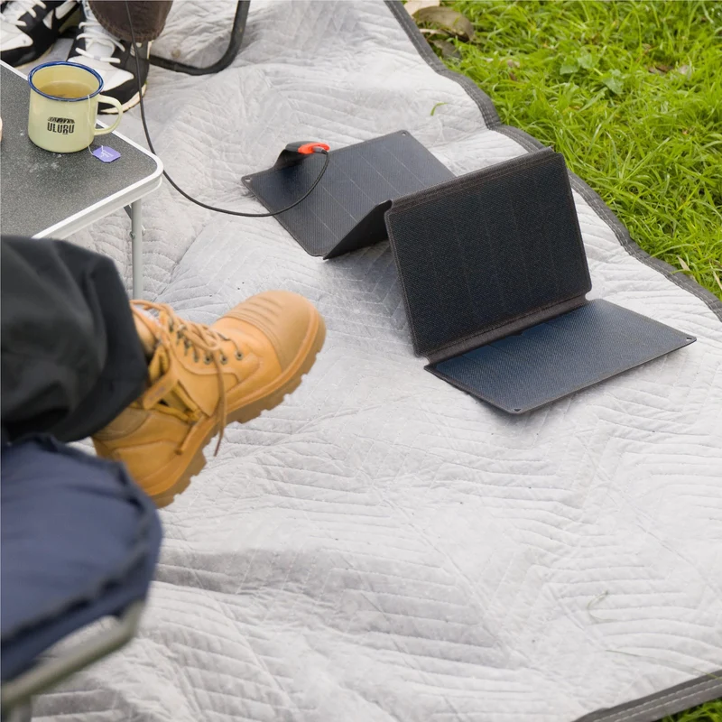 Cygnett Roam 36W Folding Solar Panel