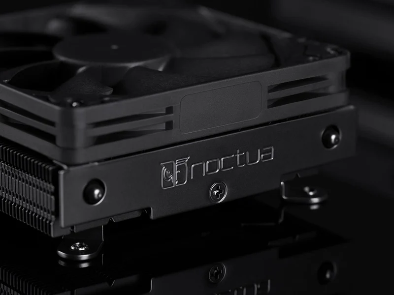 Noctua LGA17XX Low Profile CPU Cooler - Black (NH-L9I-17XX-CH-BK)