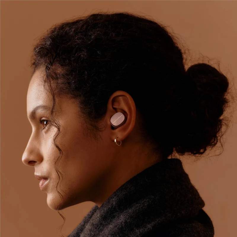 Bowers & Wilkins PI8 True Wireless Earbuds (Pale Mauve)