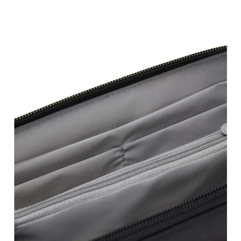 Pacsafe RFIDsafe Continental Wallet - Jet Black