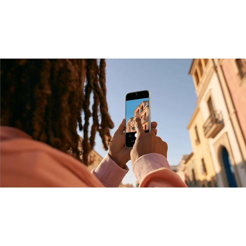 Belkin Titan SmartShield Anti-Reflective Screen Protector for Pixel 11/11 Pro
