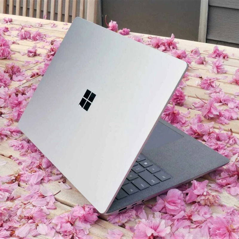 Microsoft Surface Laptop 4 13.5" Intel i5 512GB 13.5" [~Refurbished: Very Good]
