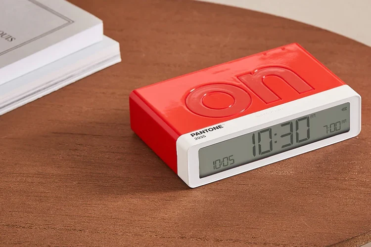 Lexon Flip Classic Reversible Alarm Clock PANTONE (Red)