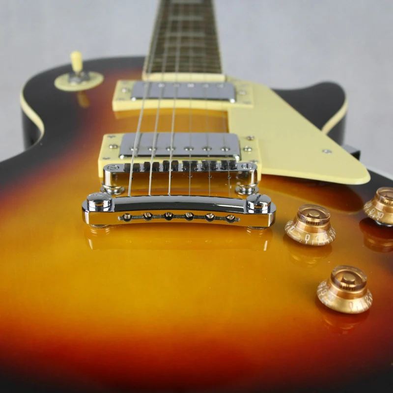 AXIOM Challenger Electric Guitar (Sunburst)
