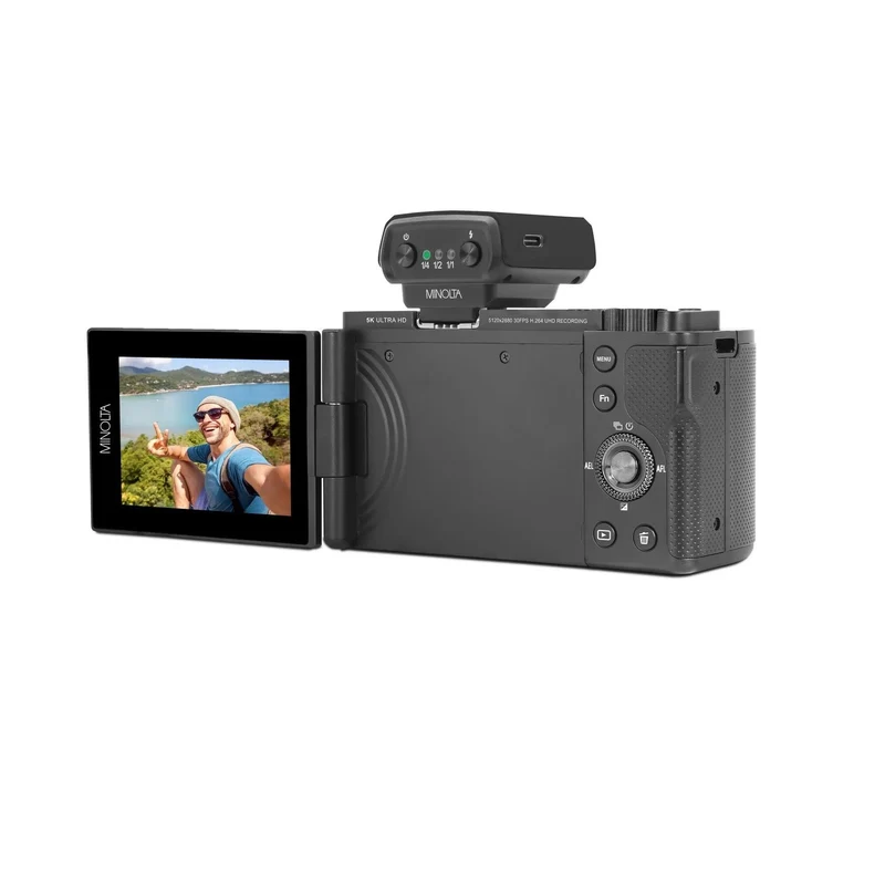 Minolta 72MP Camera w/10x Optical Zoom, Black
