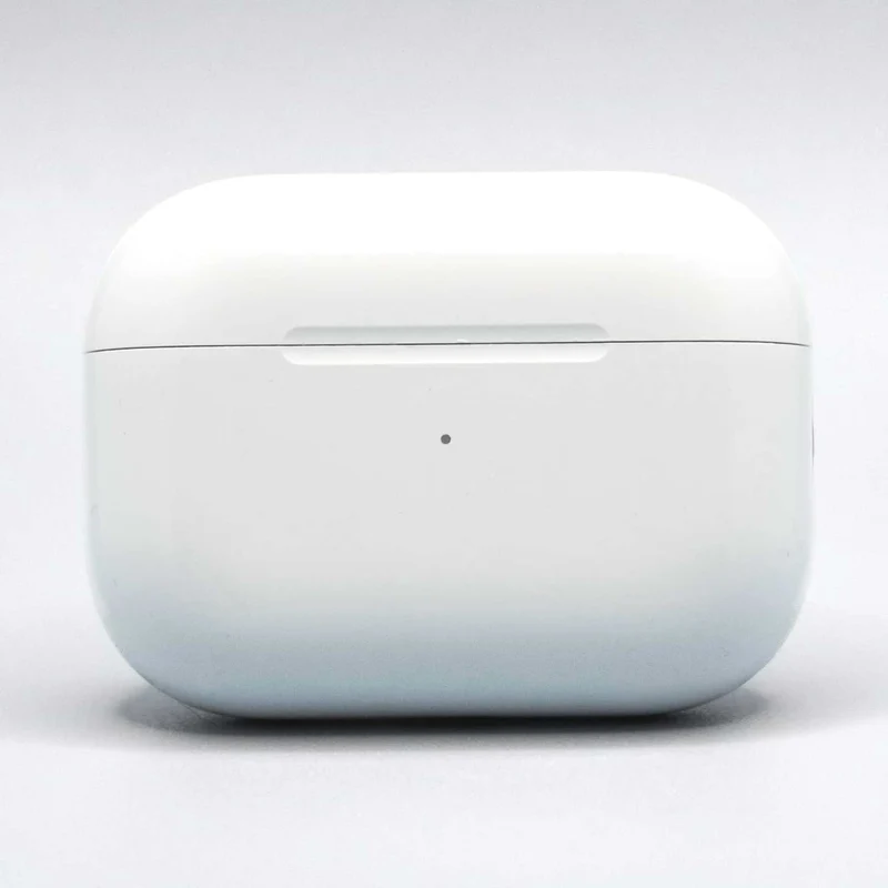 Apple AirPods Pro 2nd Gen (USB-C) - Replacement Charging Case (A2968) - White - Reconditioned
