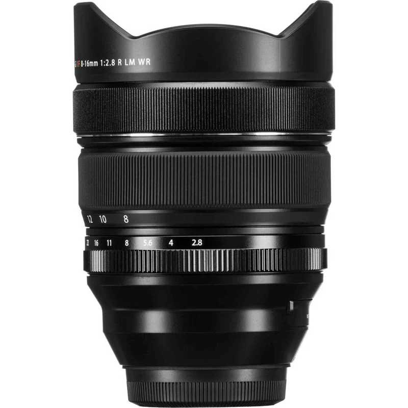 Fujifilm XF 8-16mm f/2.8 R LM WR Ultra-Wide Zoom Lens + 64GB SD Card Bundle
