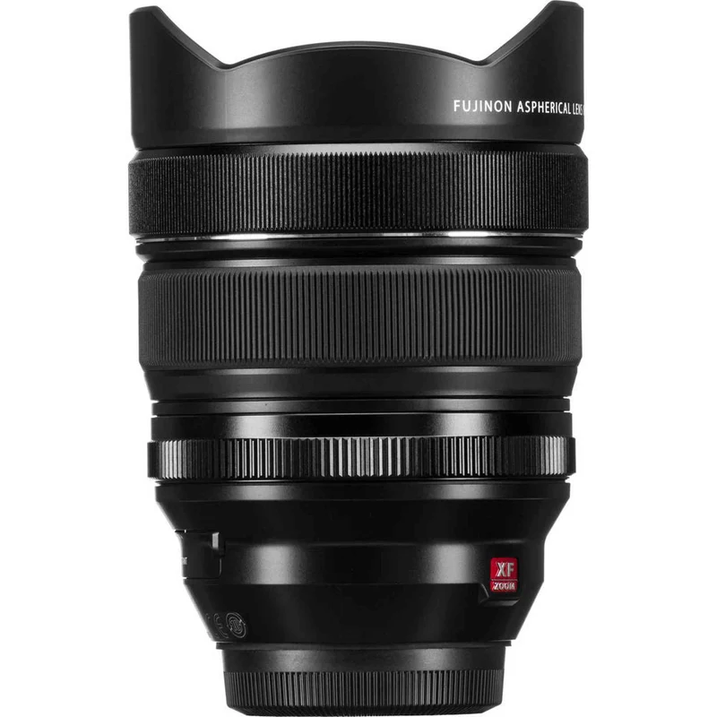 Fujifilm XF 8-16mm f/2.8 R LM WR Ultra-Wide Zoom Lens + 64GB SD Card Bundle