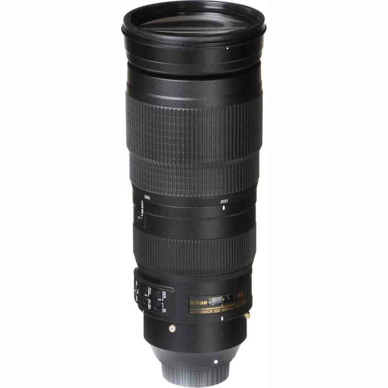 Nikon AF-S NIKKOR 200-500mm f/5.6E ED VR Lens Bundle for Nikon DSLR Cameras Bundle