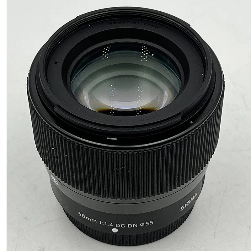 Sigma 56mm f/1.4 DC DN Contemporary Lens for FUJIFILM X - with 2X 64GB Memory Card, Editing Software and More