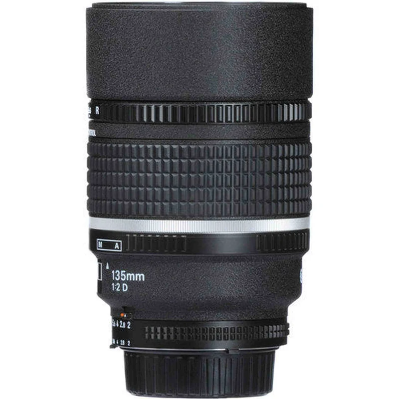 Nikon 135mm f/2 AF-D DC Nikkor Lens **NO BOX**