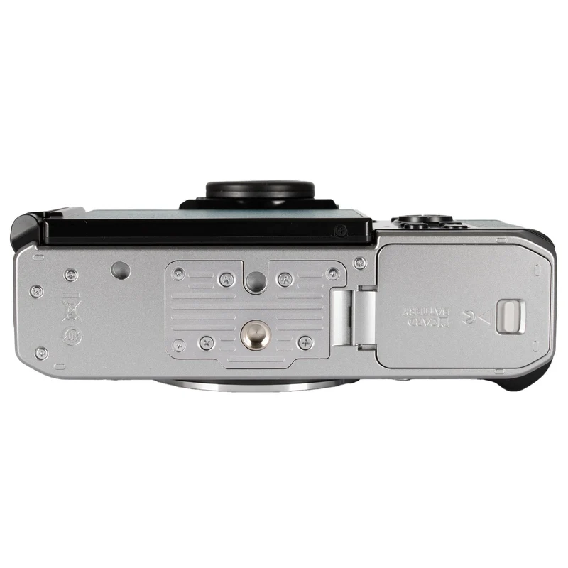 Nikon Zf Mirrorless Camera (Body Only) with 24.5MP Full-Frame BSI CMOS Sensor and EXPEED 7 Processor (Silver and Teal Blue)