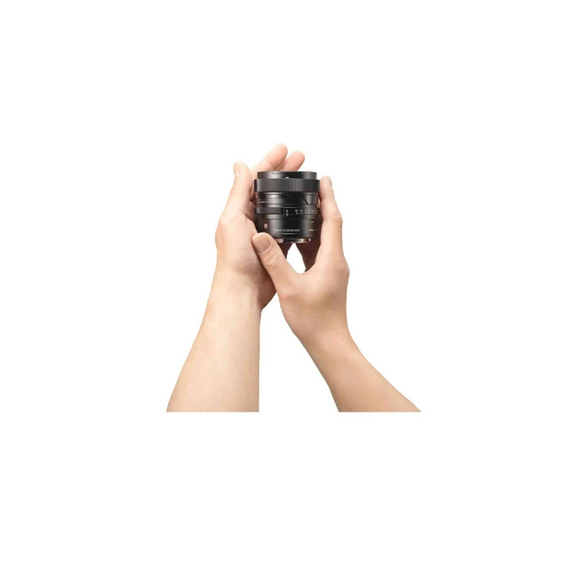 Sigma 50mm f/2 DG DN Contemporary Lens (Leica L) with Memory Card