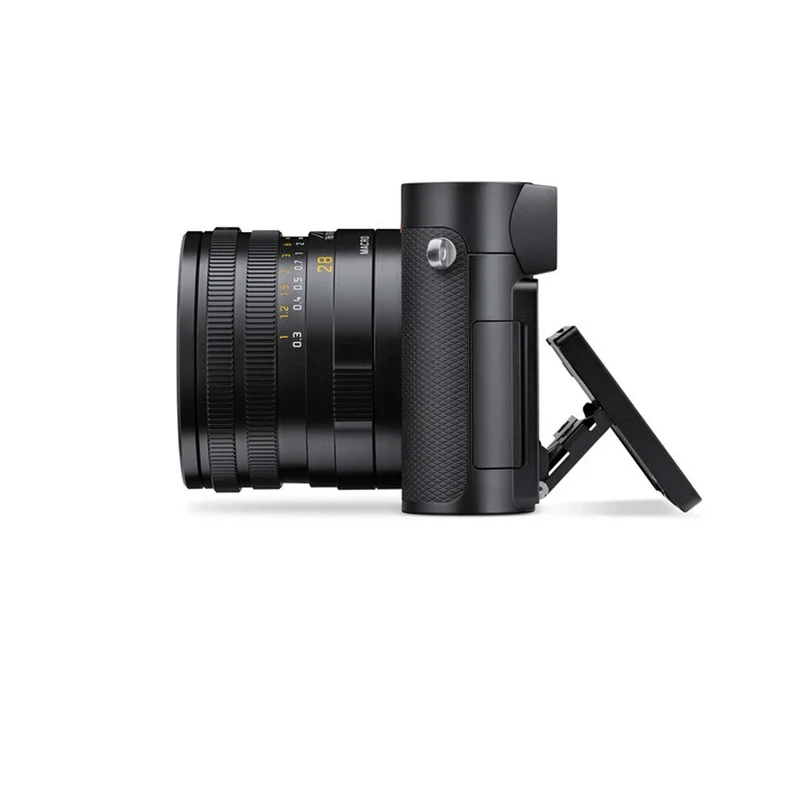 Leica Q3 Digital Camera with Leica SF 40 Flash